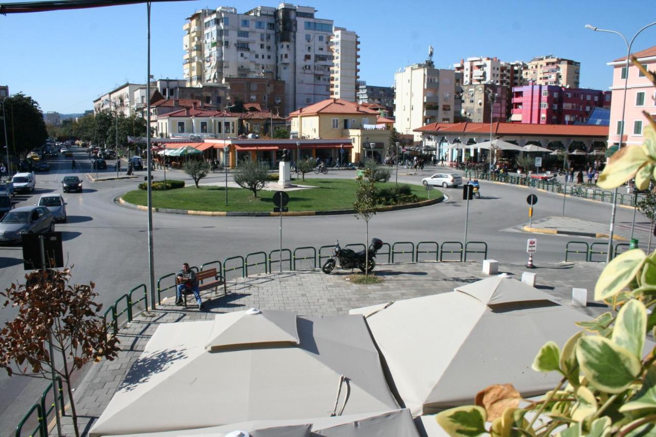 Jolly City Center Hotel Tirana Kültér fotó